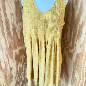 Old Navy Pleated Crepe Sleeveless Dress